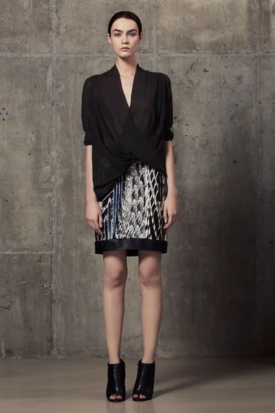 Look 12